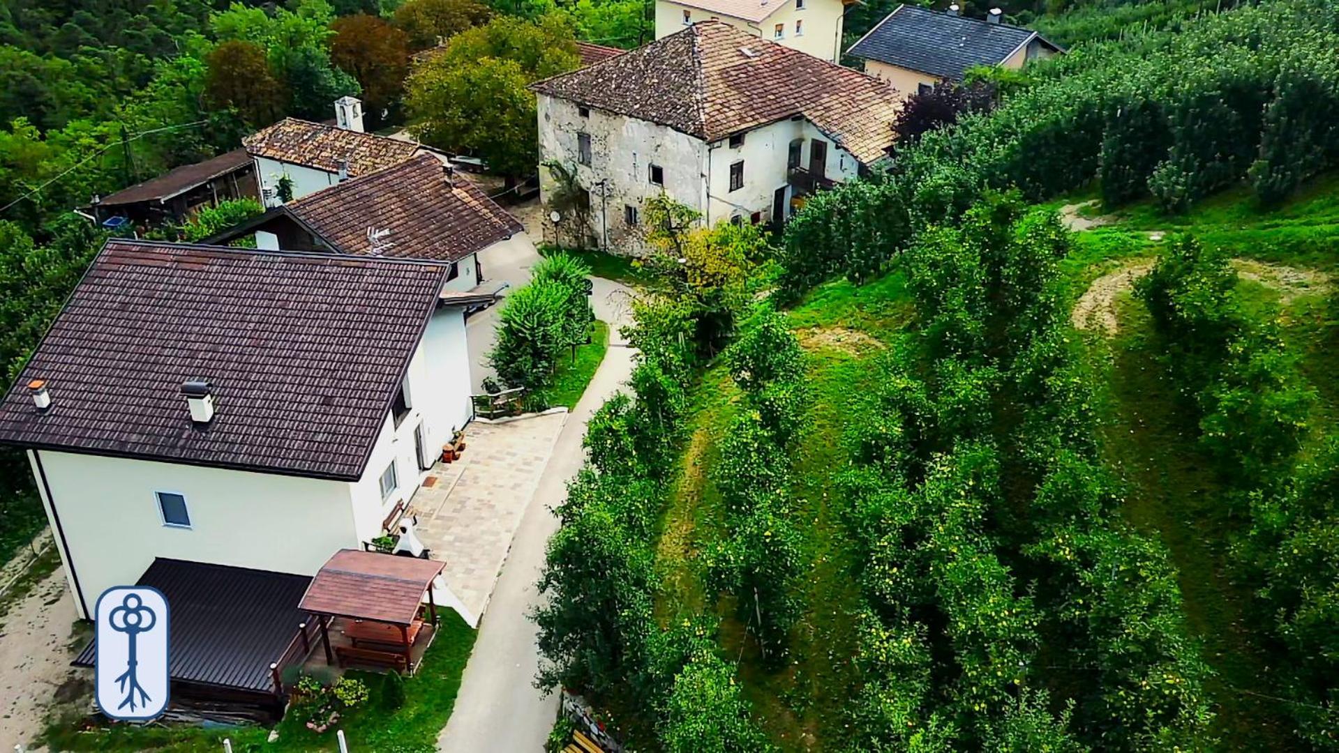 Casa Vacanze Antico Eremo, Tra Natura E Tradizione Campodenno Ngoại thất bức ảnh